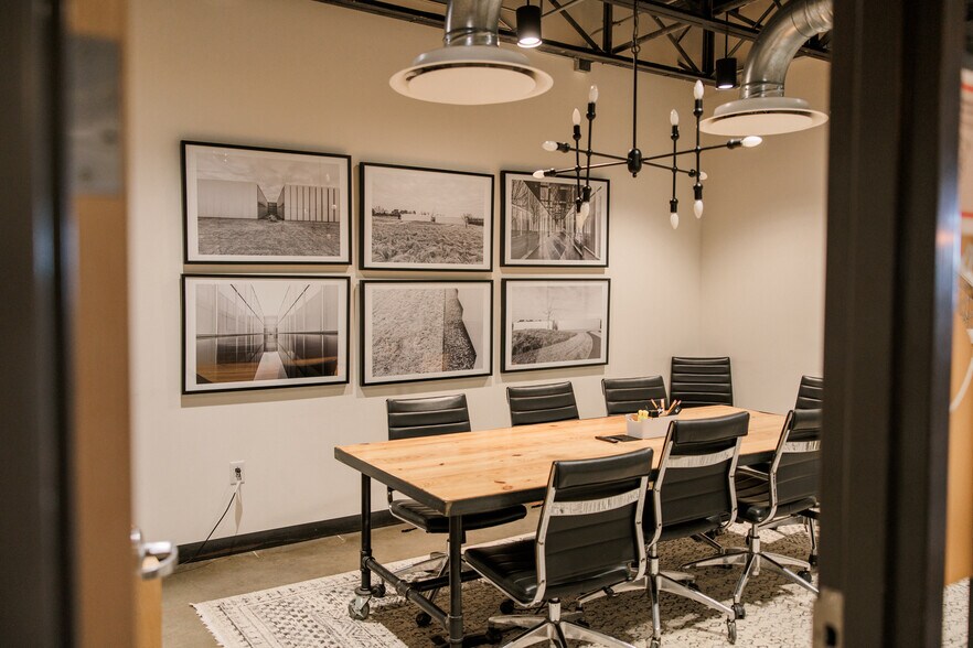 More Photos Of 1053 Whitaker Mill Rd, Raleigh Coworking Space