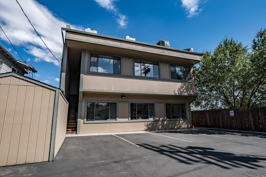 More Photos Of 110 W Arroyo St, Reno Office For Sale