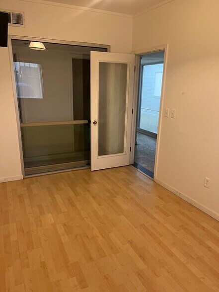 More Photos Of 6232 E Gateway Blvd, El Paso Freestanding For Lease