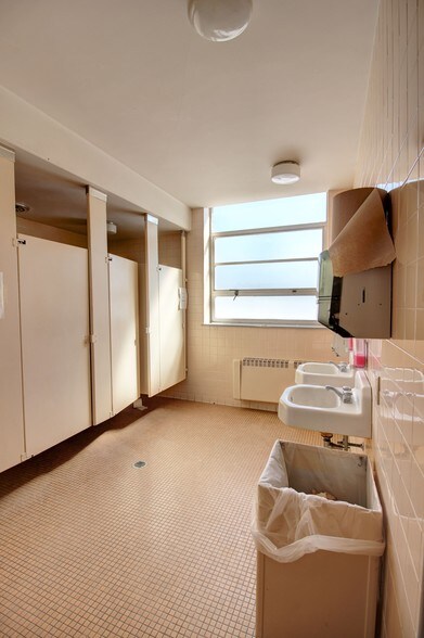 More Photos Of 81 W Bayard St, Seneca Falls Office Residential For Sale