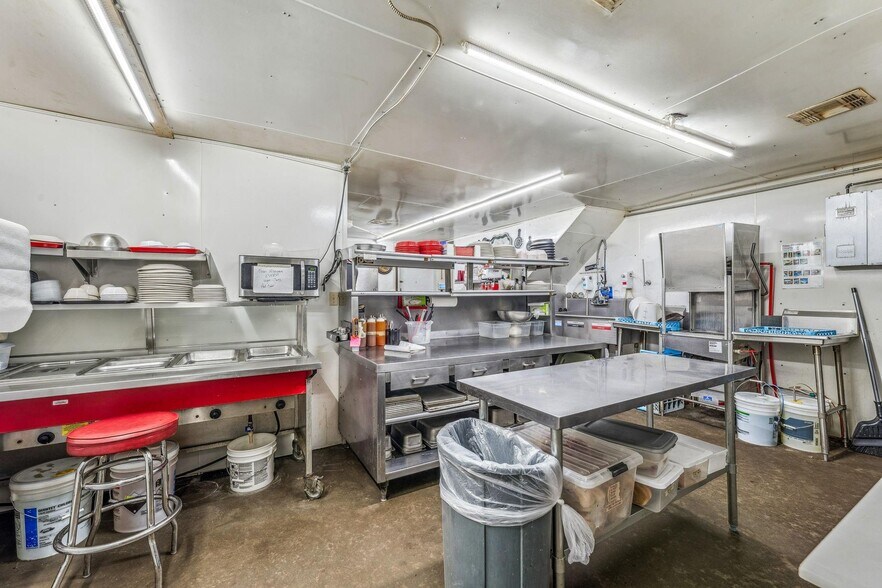 More Photos Of 3261 FM 933, Whitney Restaurant For Sale