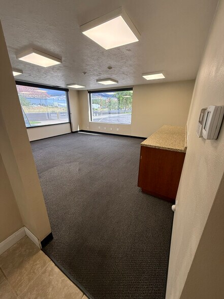 More Photos Of 477 N 100 W, Cedar City Industrial For Lease