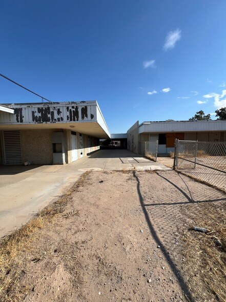 More Photos Of 401 S 3rd St, Blythe Religious Facility For Sale
