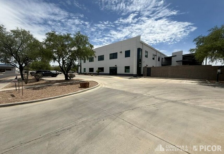 More Photos Of 1800 S Research Loop, Tucson Warehouse For Sale