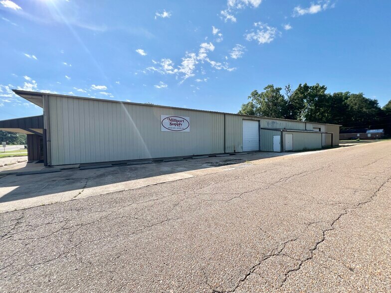 More Photos Of 11660 Highway 96, Millport Auto Repair For Lease