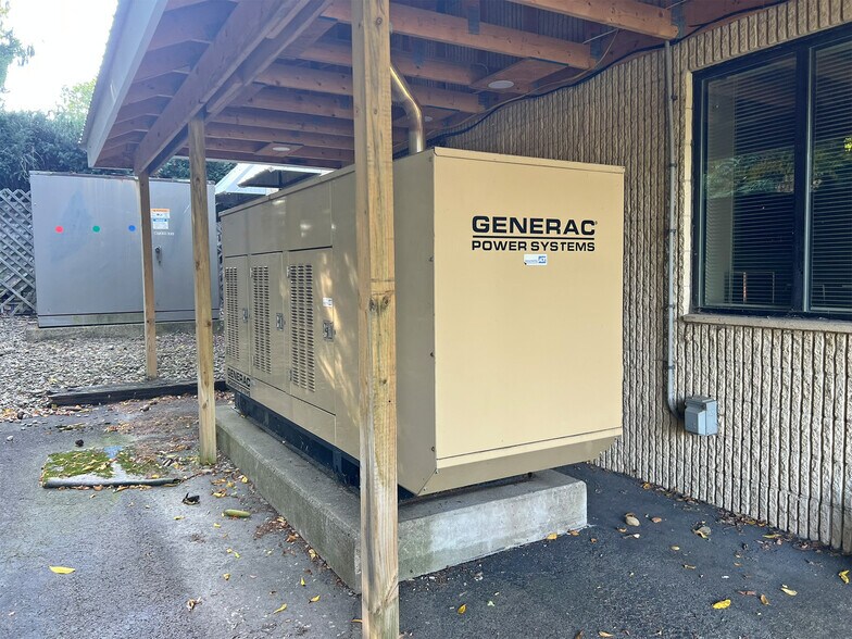 More Photos Of 3250 W Lake Rd, Erie Office For Sale