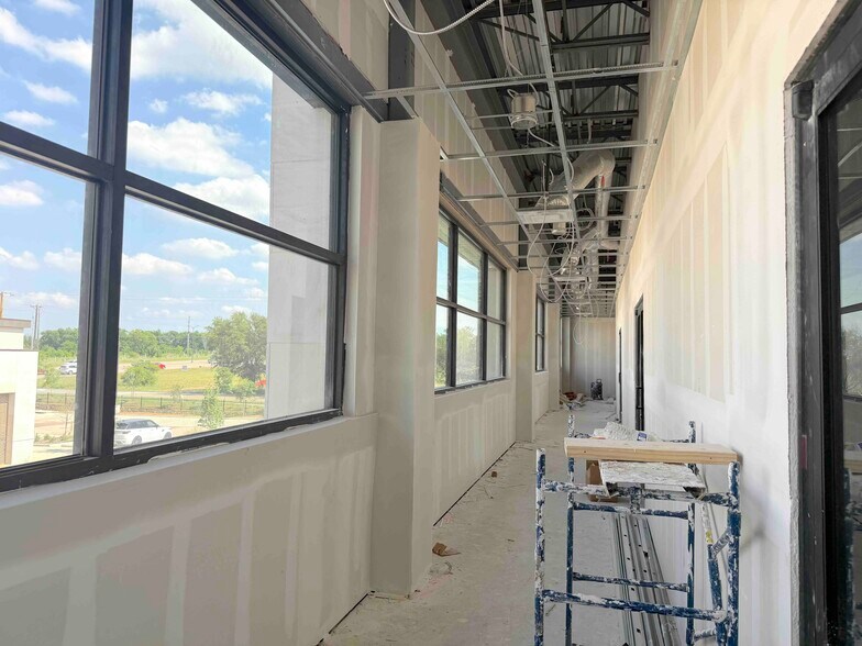 More Photos Of 11005 Preston Road, Frisco Medical For Sale