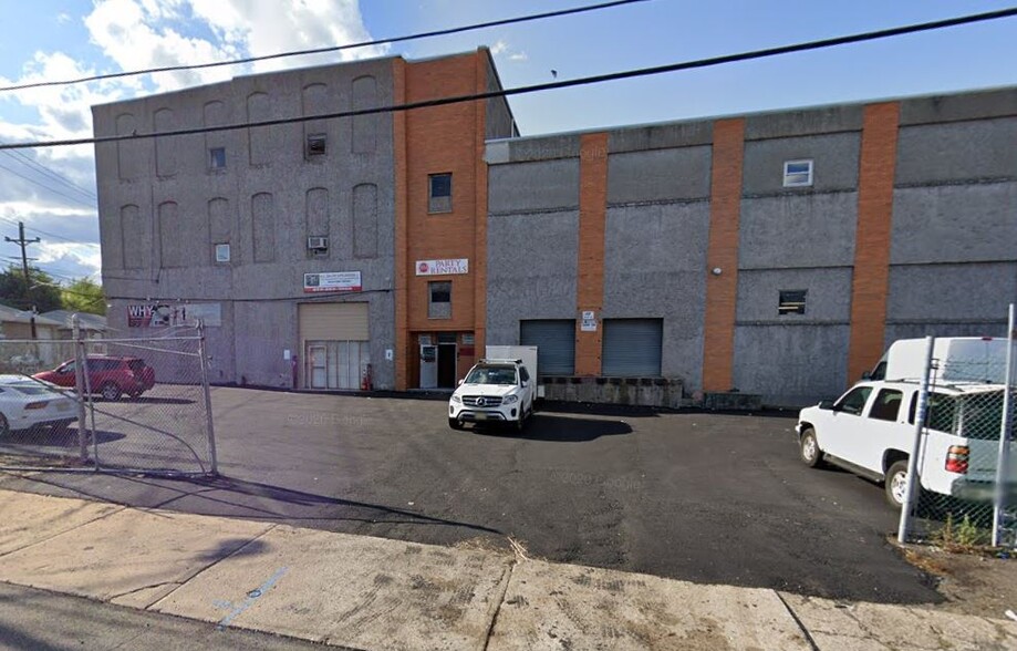 Primary Photo Of 13 Kentucky Ave, Paterson Warehouse For Lease