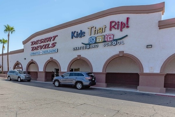 More Photos Of 1927 N Gilbert Rd, Mesa Unknown For Lease