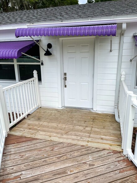 More Photos Of 1005 N Church Ave, Mulberry Medical For Lease