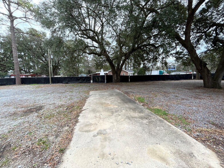 More Photos Of 1258 Remount Rd, North Charleston Warehouse For Sale
