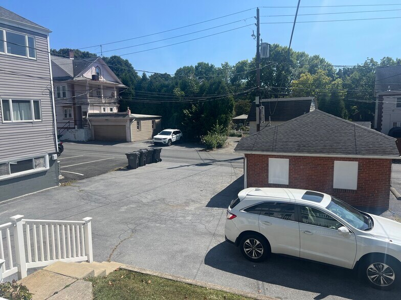 More Photos Of 908 Penn Ave, Wyomissing Office For Lease