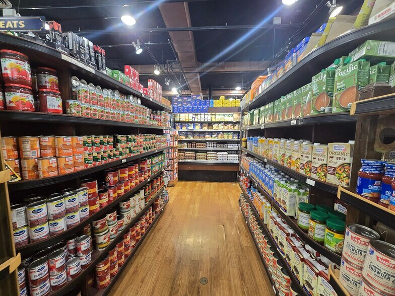 More Photos Of 226-228 Washington St, Hoboken Storefront For Sale