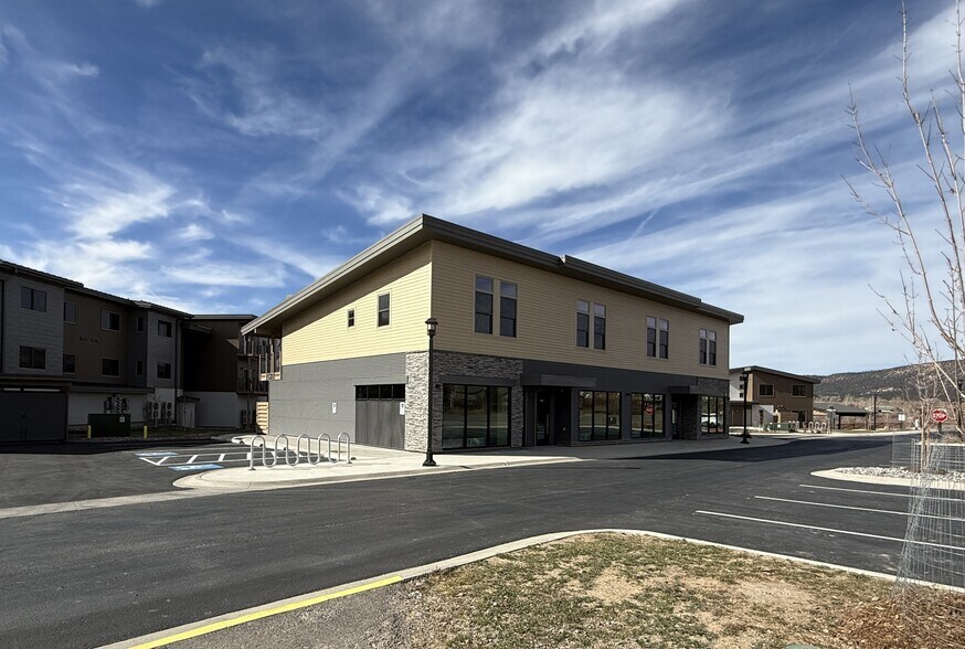 More Photos Of 205 Jasper Pl, Ridgway General Retail For Sale