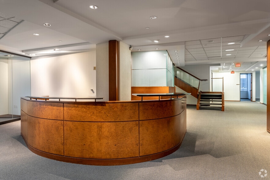 Photo of 18th Floor Ste 1800