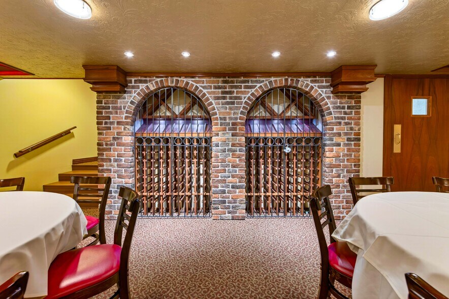 More Photos Of 122 Cayuga St, Fulton Restaurant For Sale