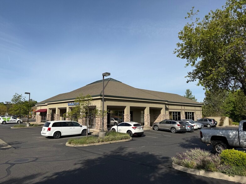More Photos Of 4330 Golden Center Dr, Placerville Medical For Lease