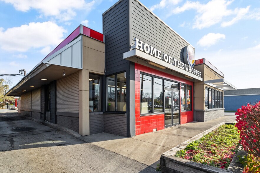 More Photos Of 230 W Main St, Batavia General Retail For Sale