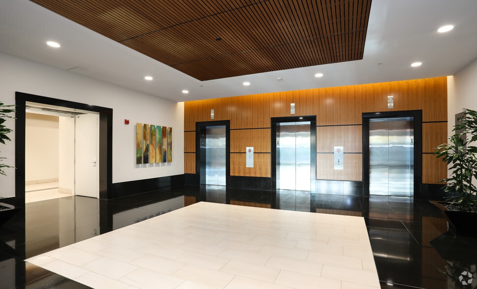 More Photos Of 8521 Leesburg Pike, Vienna Office For Lease