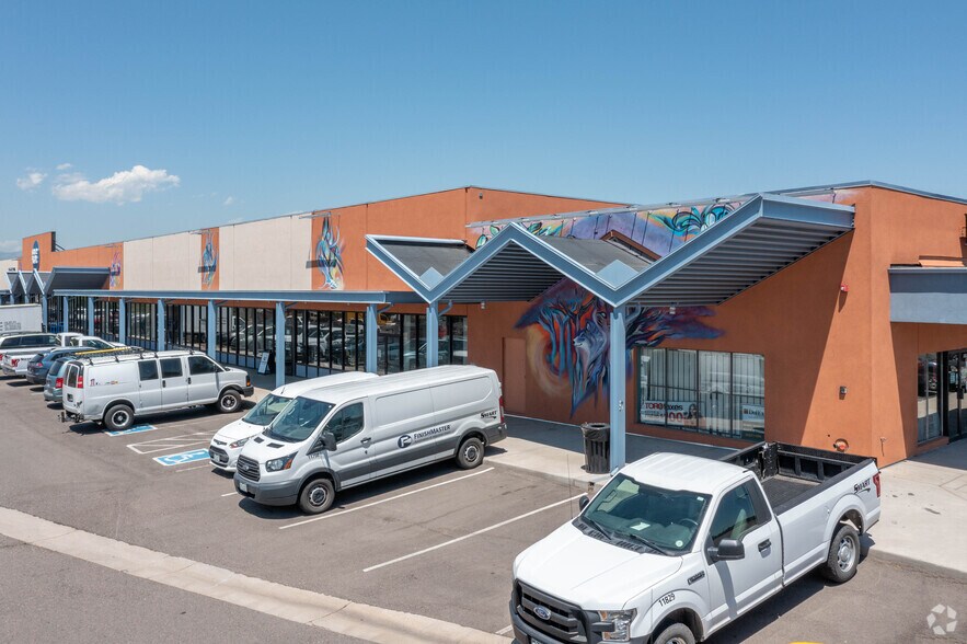 More Photos Of 3001-3055 W 74th Ave, Westminster Unknown For Lease