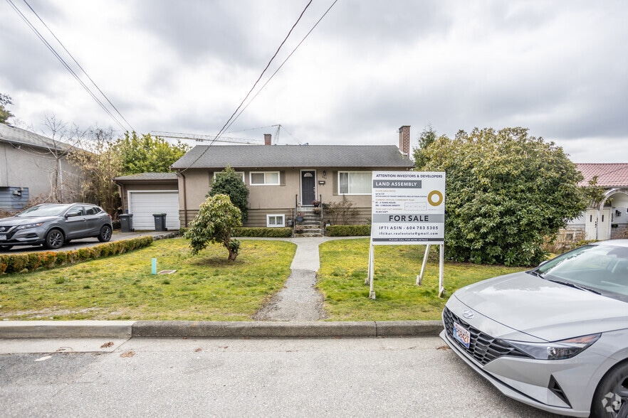 More Photos Of 600-608 Dansey Av, Coquitlam Land For Sale