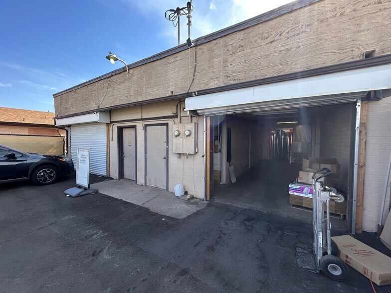 More Photos Of 112 S Country Club Dr, Mesa Light Distribution For Lease