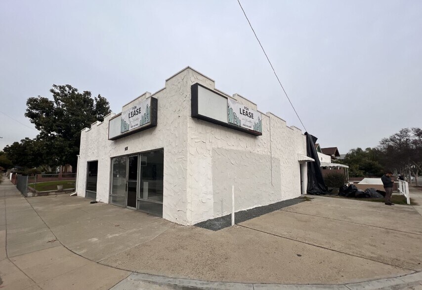 More Photos Of 908 N Towne Ave, Pomona Storefront Retail Residential For Lease