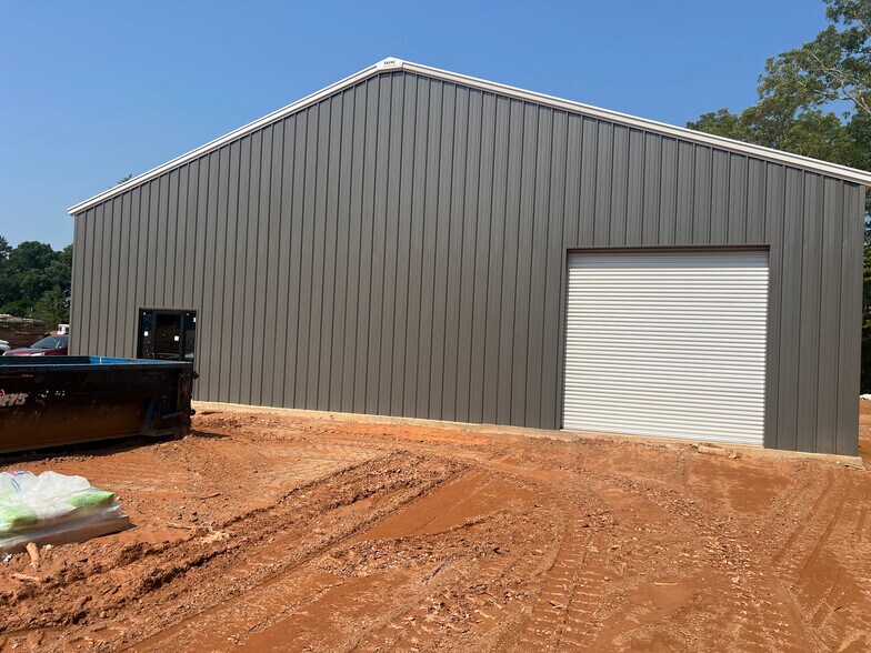 More Photos Of 9976 Ball Ground Hwy, Ball Ground Warehouse For Lease