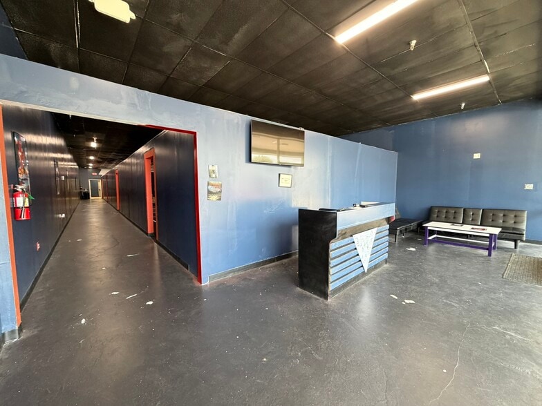 More Photos Of 7335-7373 Jefferson Hwy, Harahan Freestanding For Lease