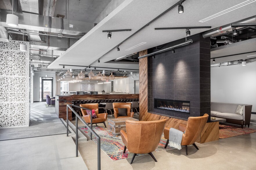 More Photos Of 111 S Washington Ave, Minneapolis Office For Lease