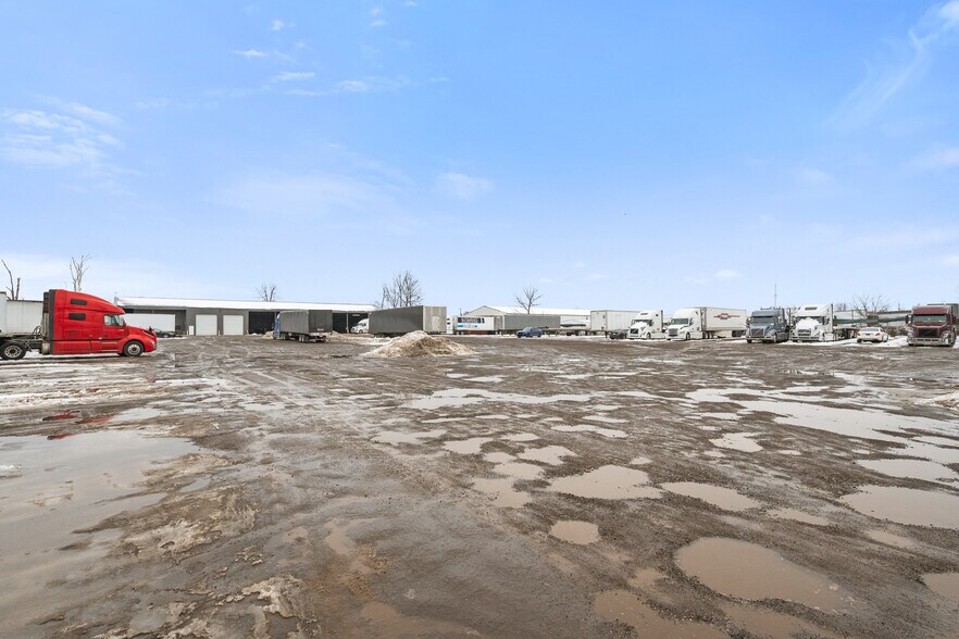 More Photos Of 1319 Tile Factory Ln, Louisville Land For Lease
