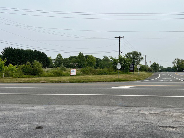 More Photos Of 1 Reliance Rd, Middletown Land For Sale