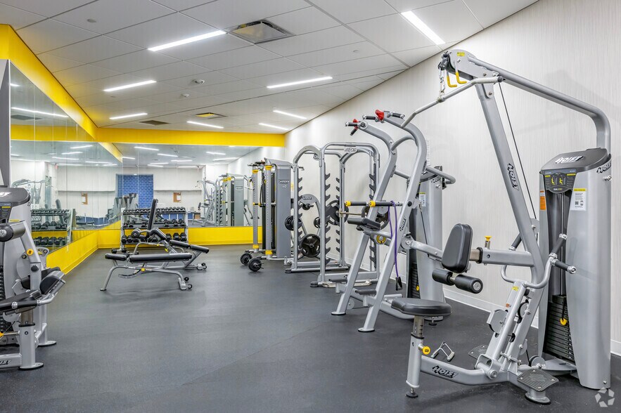 More Photos Of 100 Phoenix Dr, Ann Arbor Medical For Lease