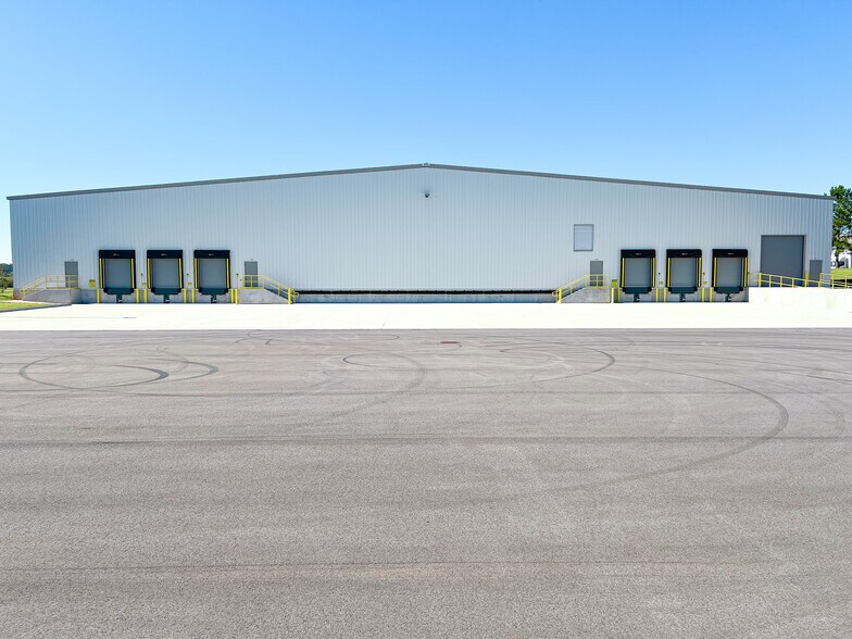 Primary Photo Of 25150 Will McComb Drive, Tanner Unknown For Lease