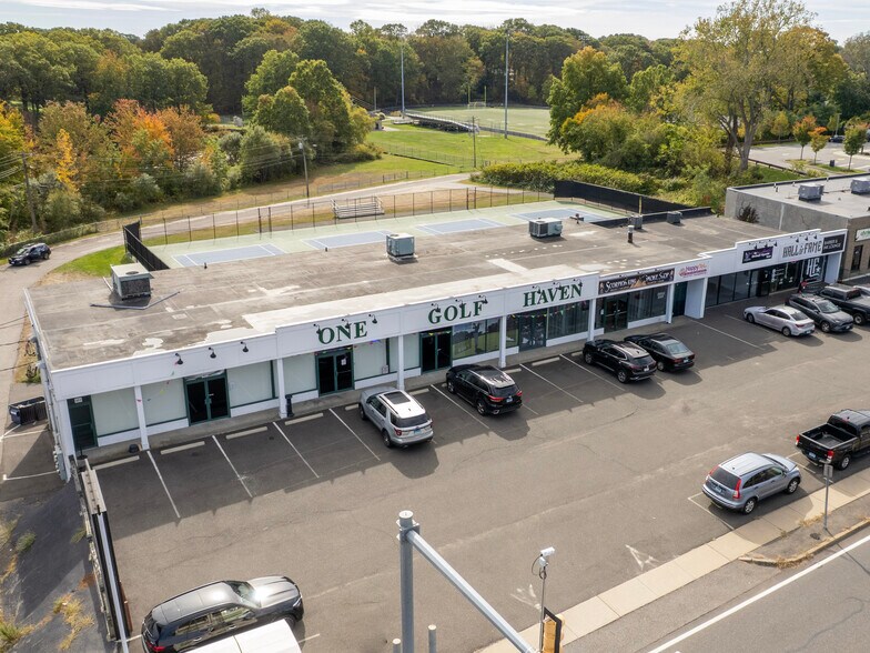 More Photos Of 461 Bridgeport Ave, Milford Unknown For Lease