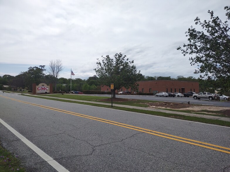 Primary Photo Of 106-108 Prince St, Warner Robins Office For Lease