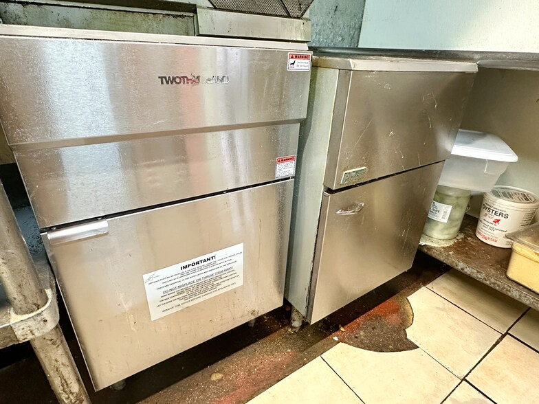 More Photos Of 2989 Hwy 21, Atmore Restaurant For Sale