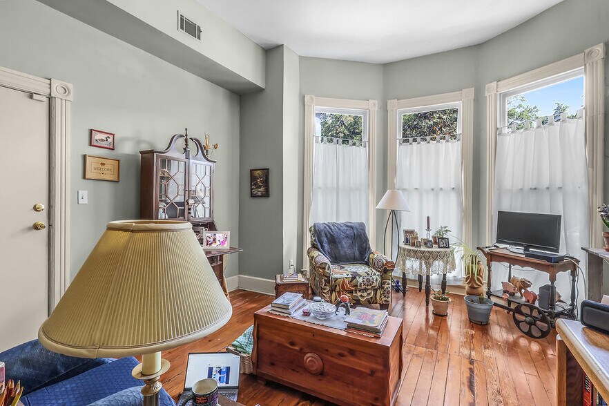 More Photos Of 301 E Henry St, Savannah Multifamily For Sale