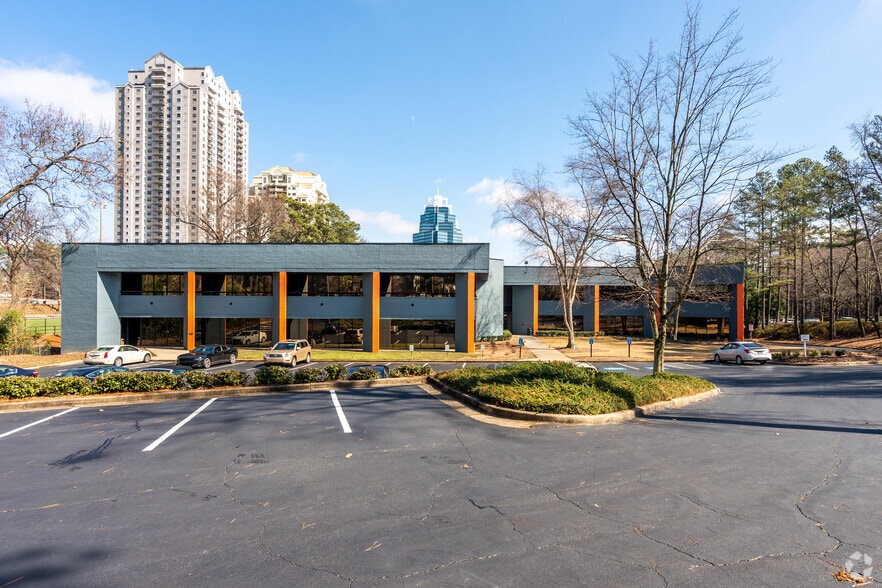 More Photos Of 5883 Glenridge Dr NE, Atlanta Unknown For Lease