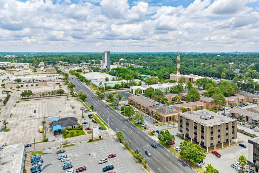 More Photos Of 601 Bel Air Blvd, Mobile Office For Lease