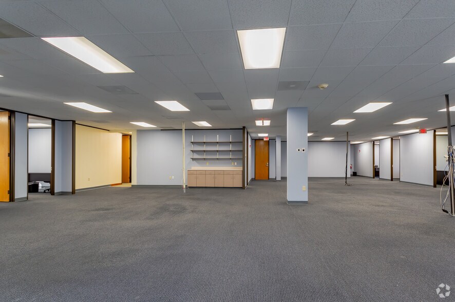 More Photos Of 3109 Poplarwood Ct, Raleigh Office For Lease