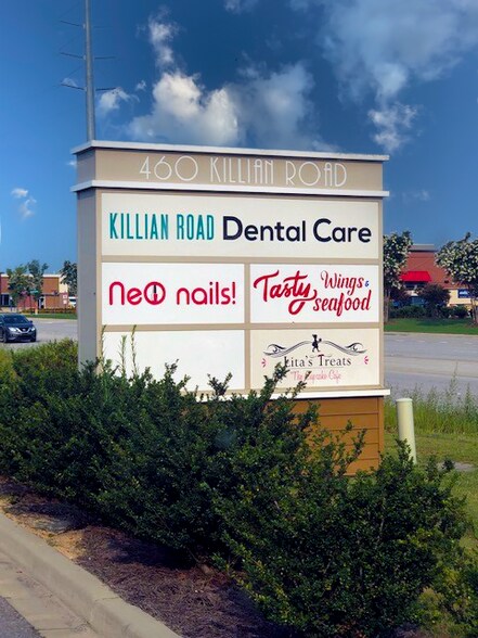 More Photos Of 460 Killian Rd, Columbia Freestanding For Lease