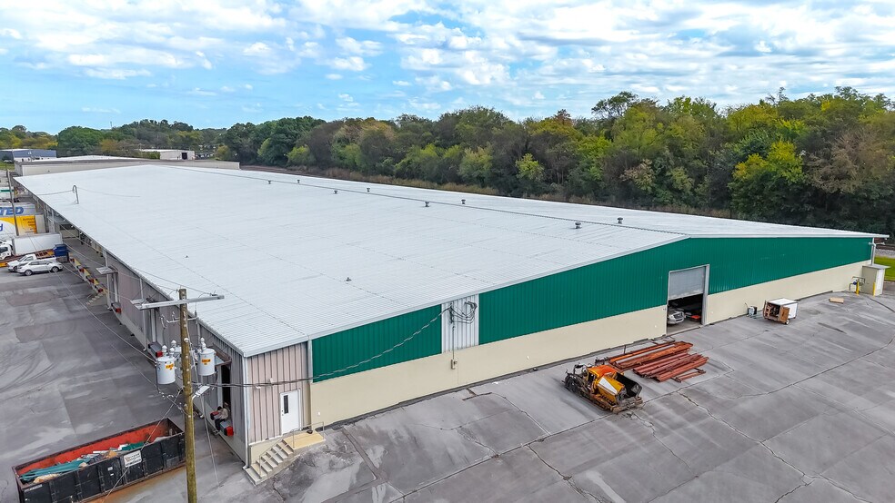 More Photos Of 1605 Prosser Rd, Knoxville Warehouse For Lease