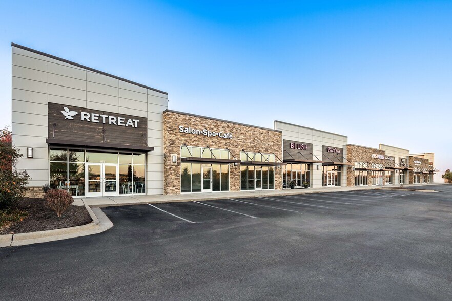 Primary Photo Of 1151 Oldham Pky, Lee's Summit General Retail For Lease