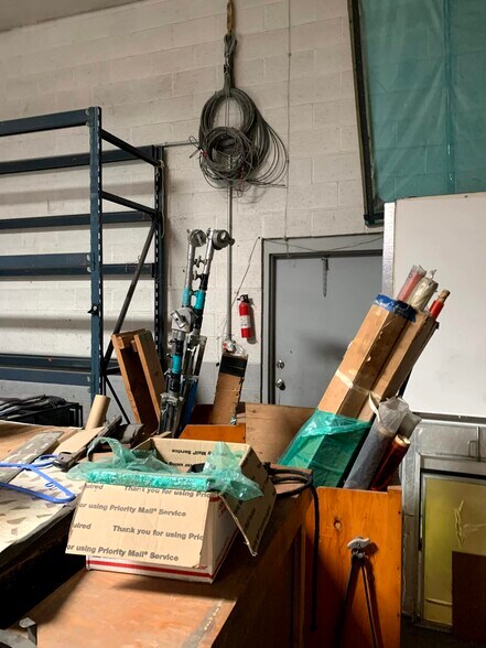 More Photos Of 6070 N 57th Ave, Glendale Warehouse For Sale