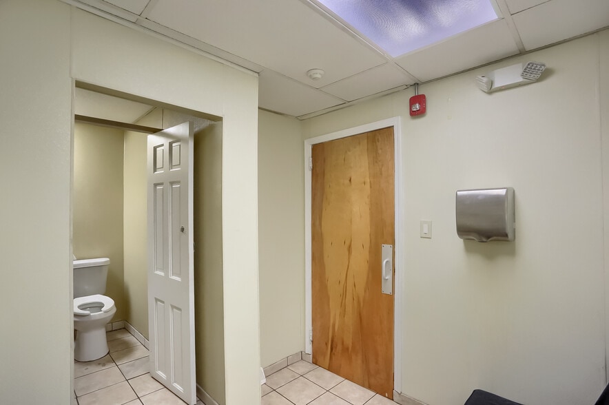 More Photos Of 7365 Denniston Ave, Pittsburgh General Retail For Sale