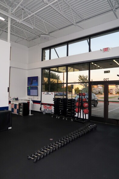 More Photos Of 5855 Preston Rd, Frisco Storefront For Lease