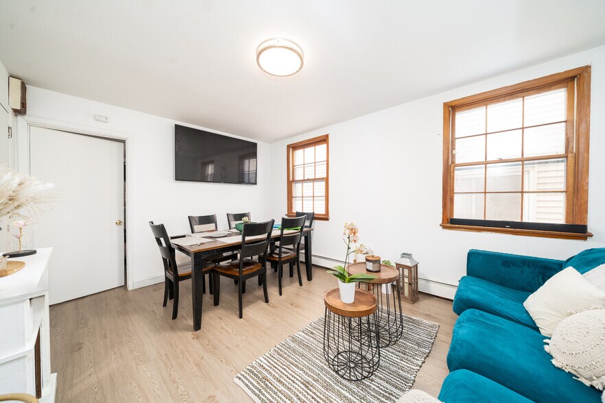 More Photos Of 103-105 Devon St, Kearny Apartments For Sale