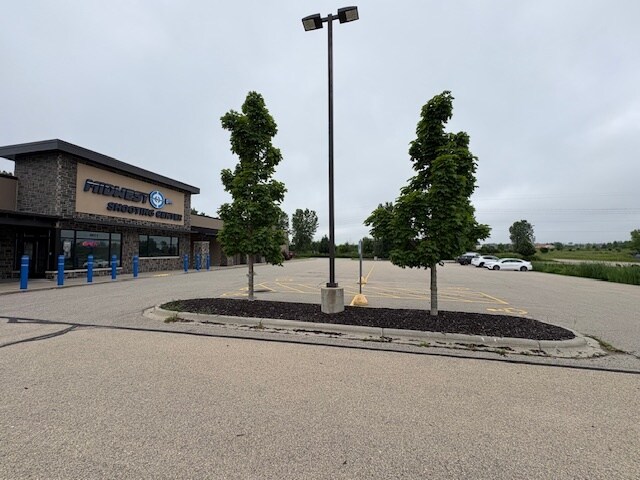 More Photos Of 4811 W Michaels Dr, Appleton General Retail For Sale