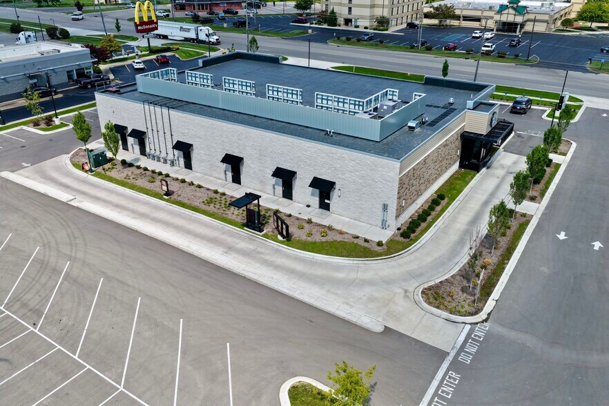 More Photos Of 1224 N Dixie Hwy, Monroe Fast Food For Lease